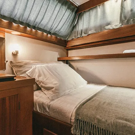 Classic Yacht I Royal Cruiser 34 - 