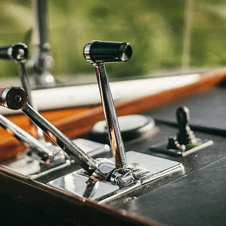 Classic Yacht I Royal Cruiser 34 - 