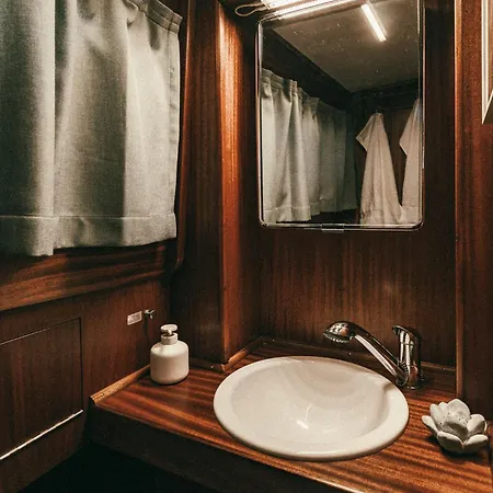 Classic Yacht I Royal Cruiser 34 - 