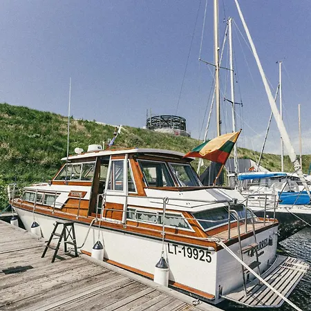 Classic Yacht I Royal Cruiser 34 - 