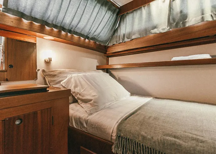 Classic Yacht I Royal Cruiser 34 - 