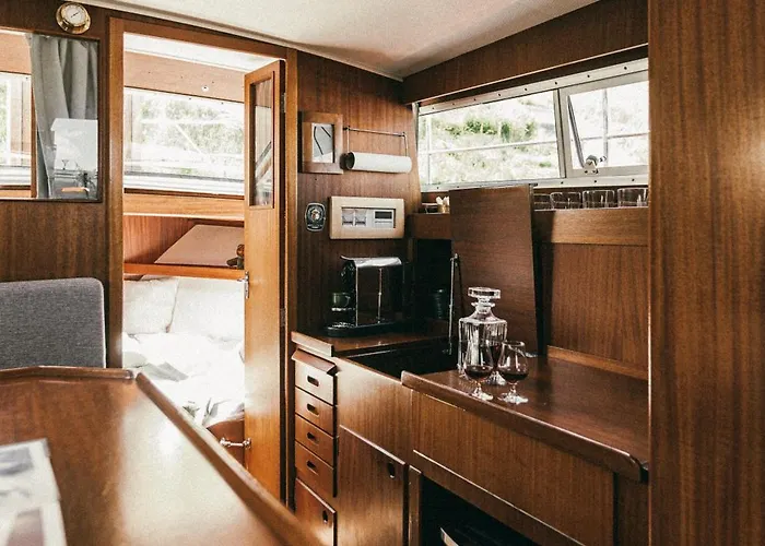 Classic Yacht I Royal Cruiser 34 - 