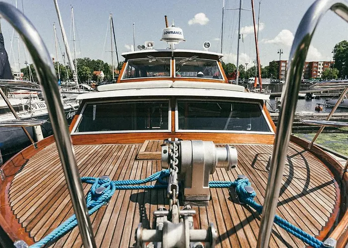 Bateau-hôtel Classic Yacht I Royal Cruiser 34 - 