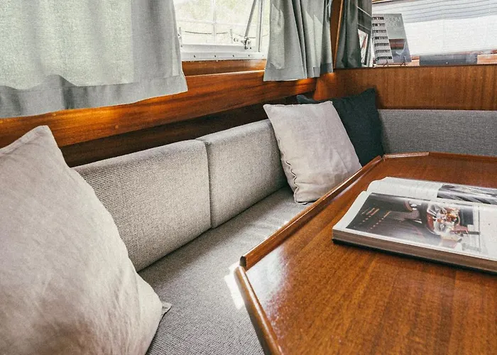 Classic Yacht I Royal Cruiser 34 - 